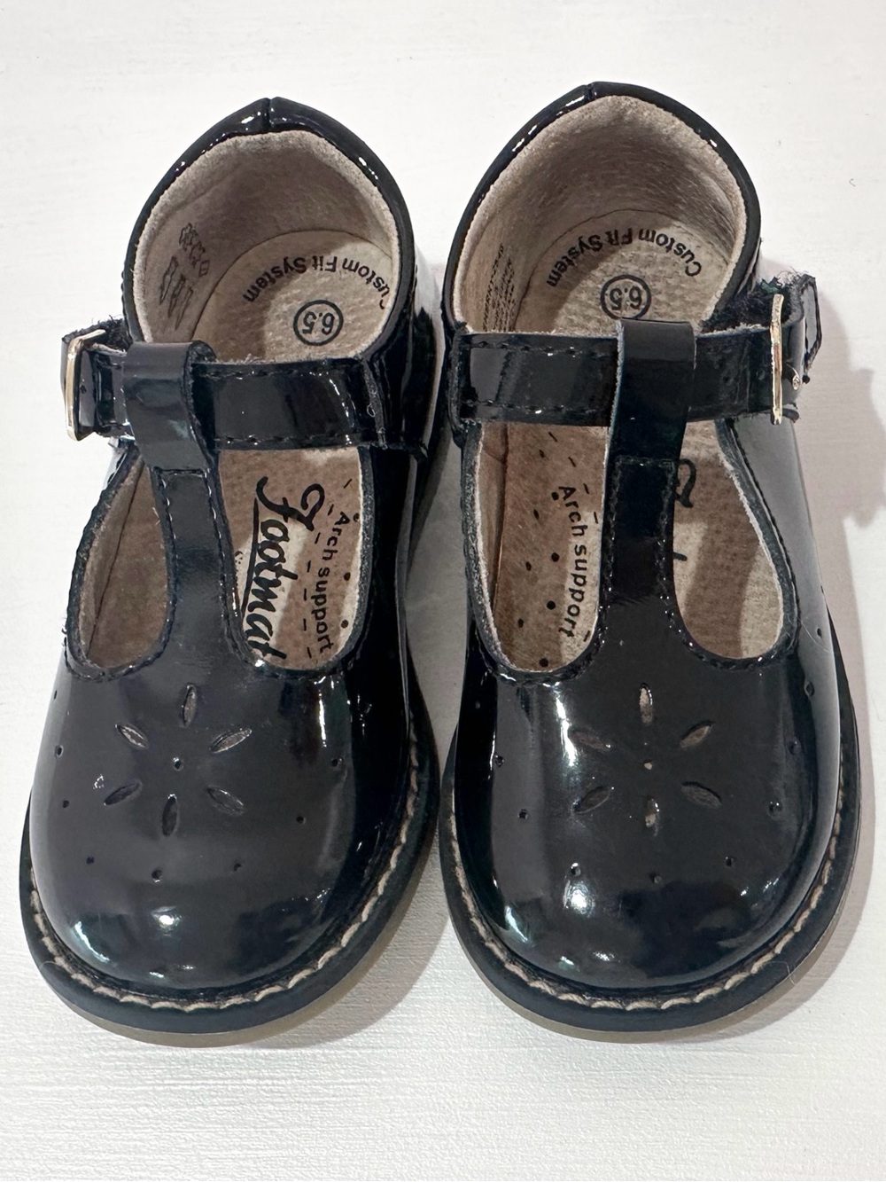 Footmates Sherry Mary Jane size 6.5 VGUC